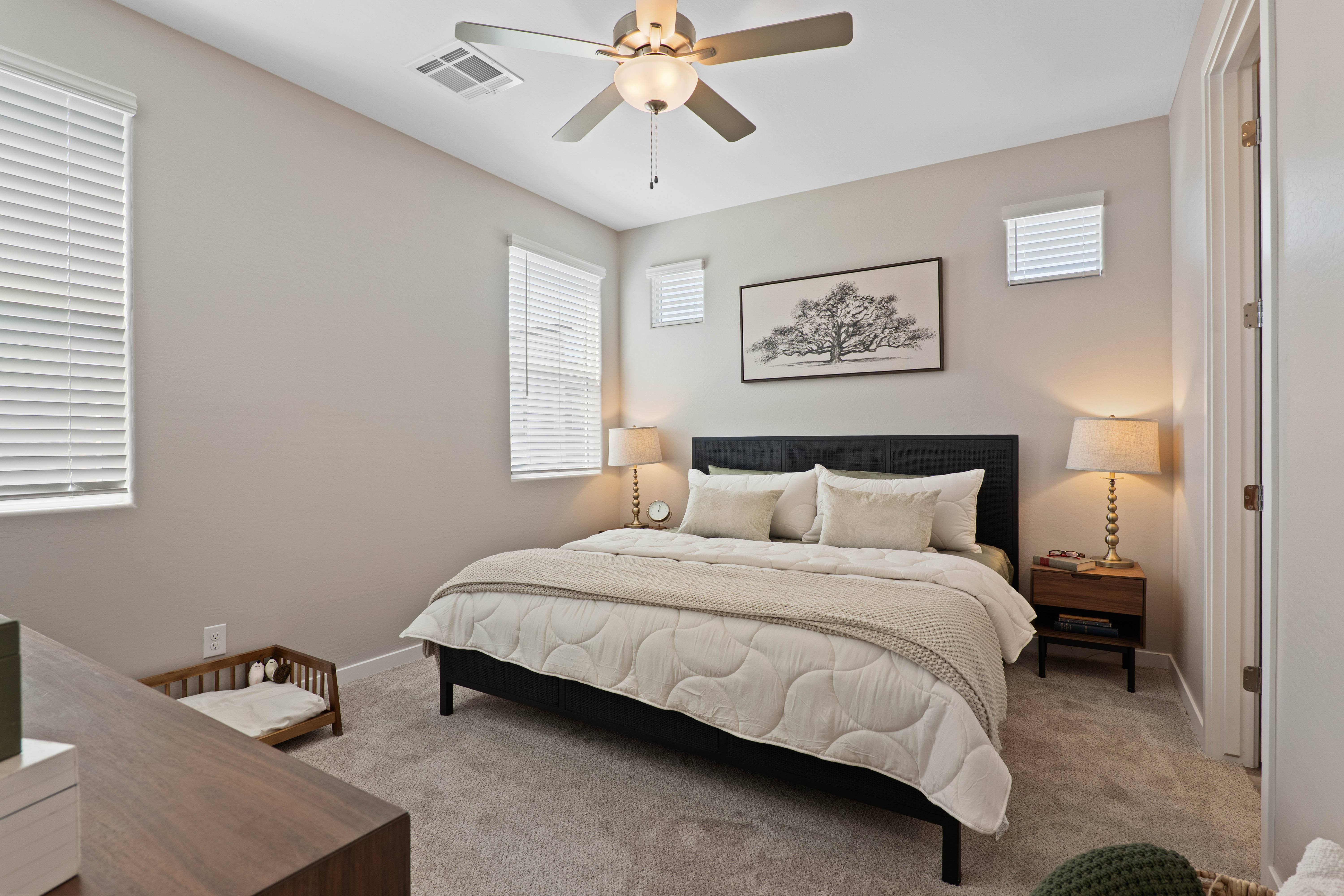 Corsica Villas at Euclid Avenue photo 3